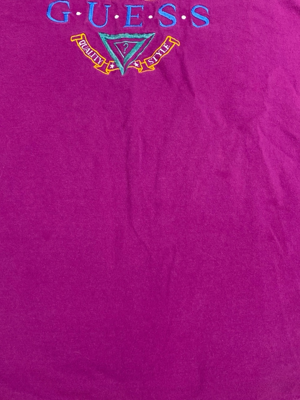 Vintage Guess T-Shirt - Picture 6 of 8